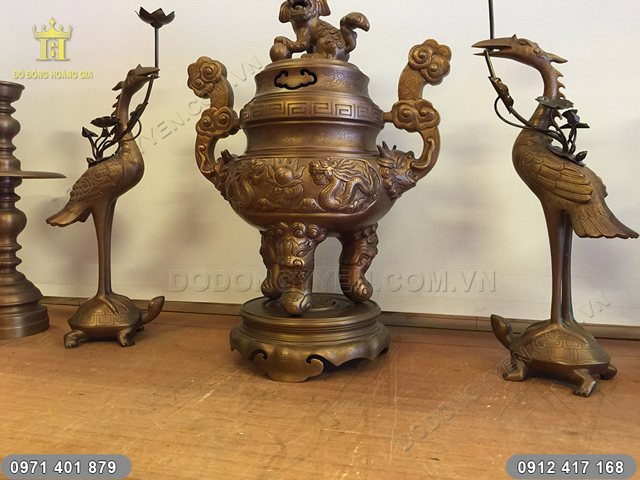 ngũ sự đồng đỏ hun